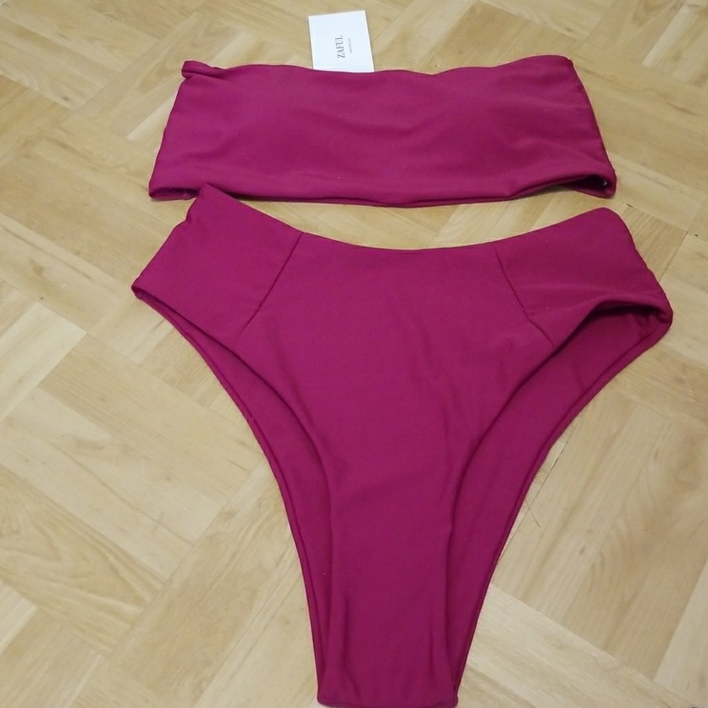 Bathing suit